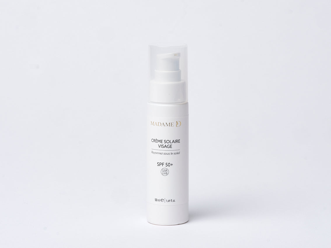 Écran Solaire SPF 50+ à l'Acide Hyaluronique